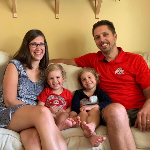 Meet your Posher, Lisa - Picture 1 of 1